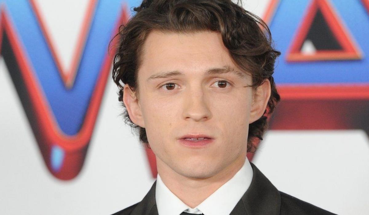 Tom Holland Steps Back from Overwhelming Social Media